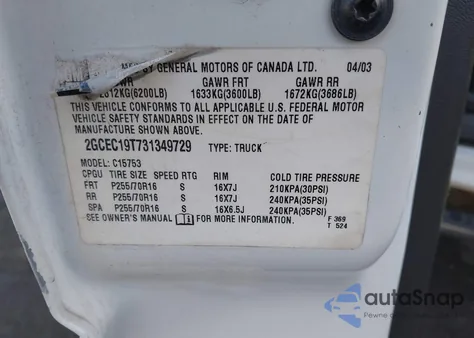 2003 Chevrolet Silverado 1500 Ls z USA, uszkodzony, nr VIN 2GCEC19T731349729